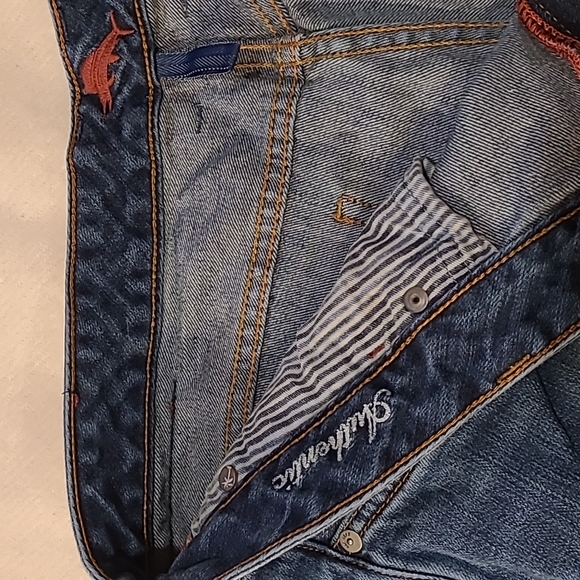 Tommy Bahama Classic Fit Medium Wash Jeans Size 35 x 30 - Picture 4 of 7